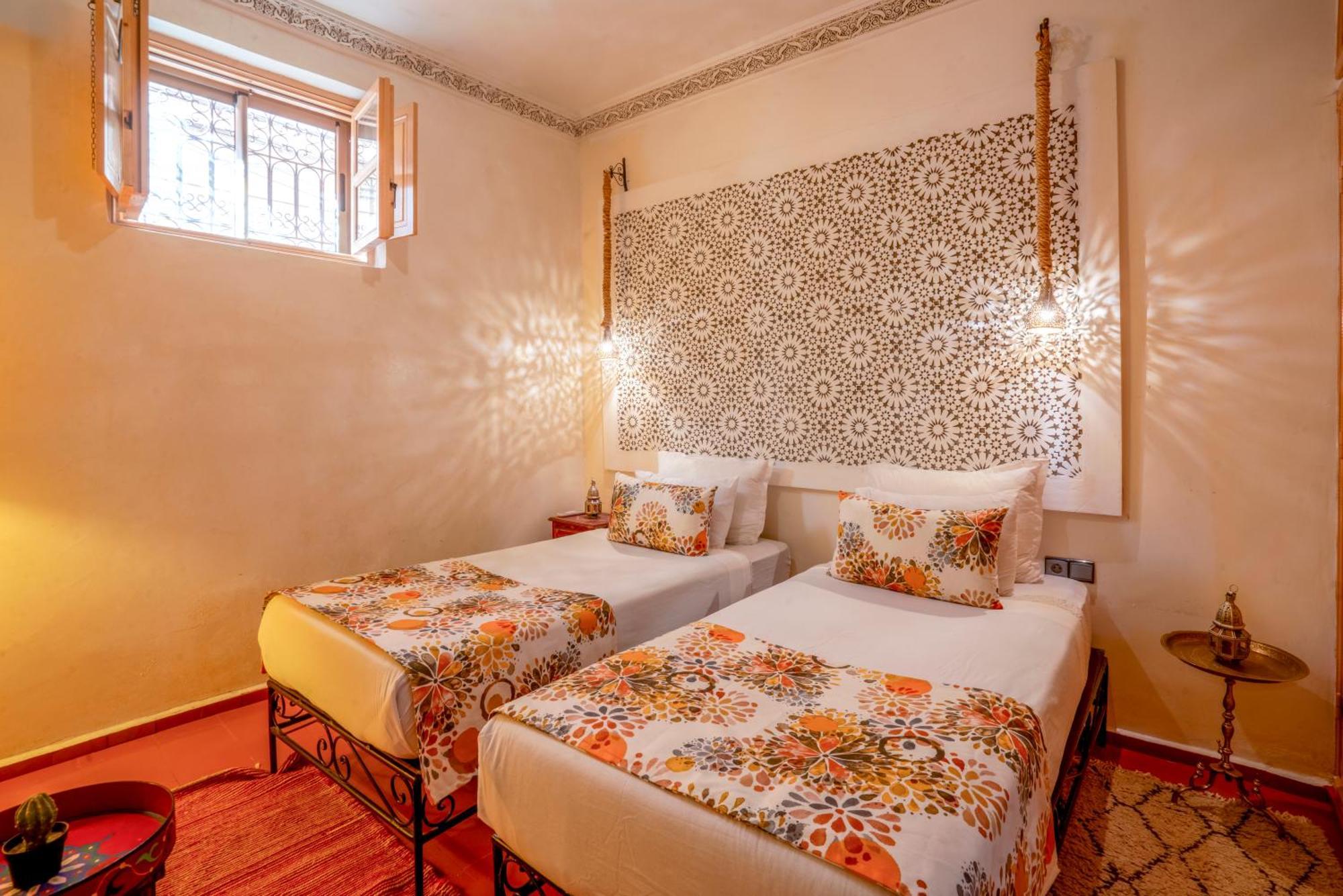 Riad Dar Ennakhla Marrakesh Exterior photo
